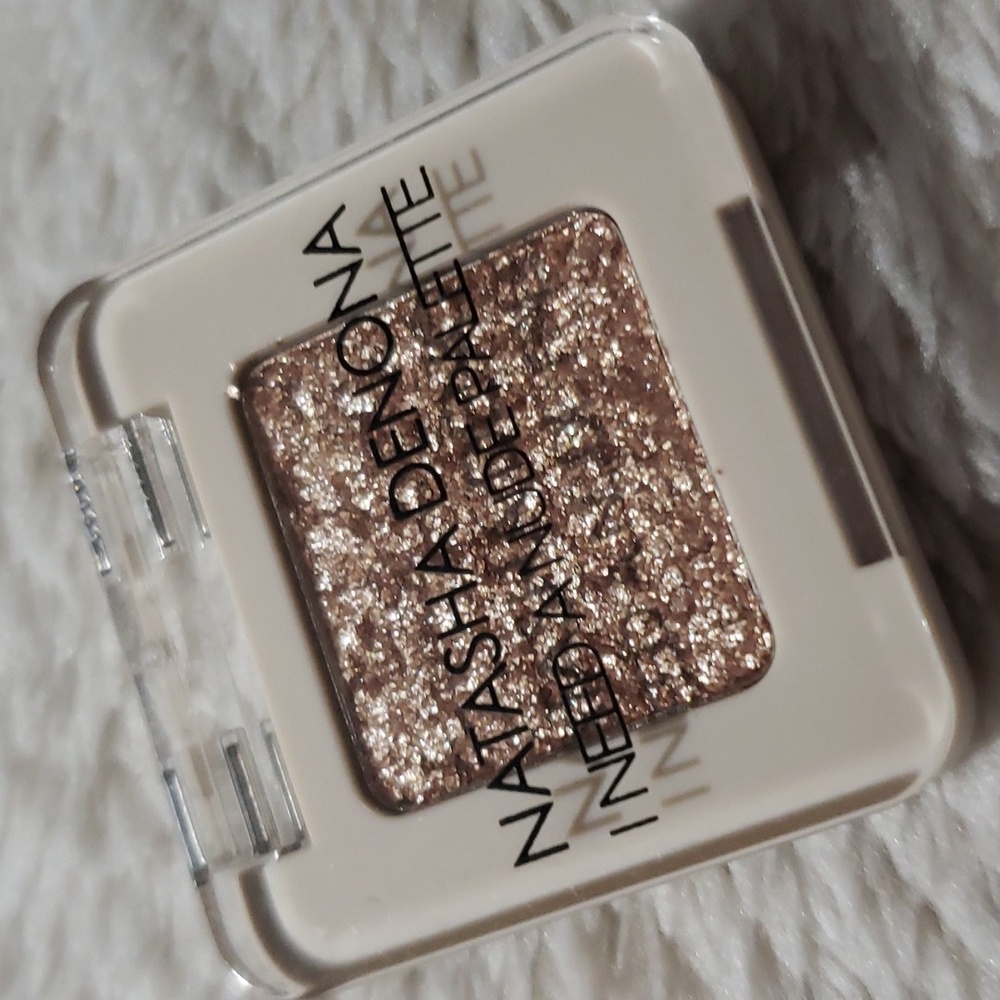 NATASHA DENONA EYESHADOW SINGLE FROM I NEED A NUDE PALETTE - Picture 2 of 12